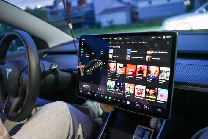 Prix de l’électronique dans une voiture : ce qu’il faut savoir