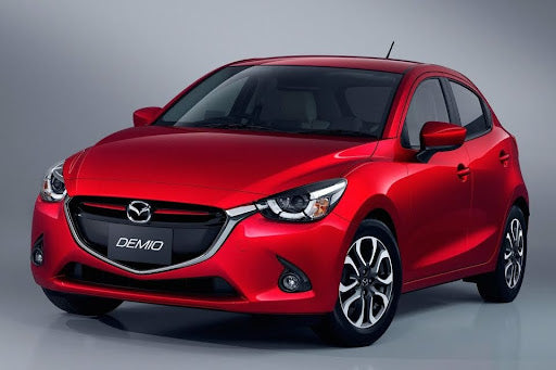 Comment entretenir la boîte de vitesses de la Mazda Demio
