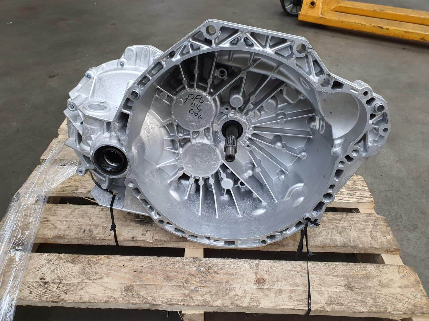 Boîte de vitesses Renault Trafic 2.5 dCi reconstruite – Manuelle 6 vitesses – Réf. PF6006