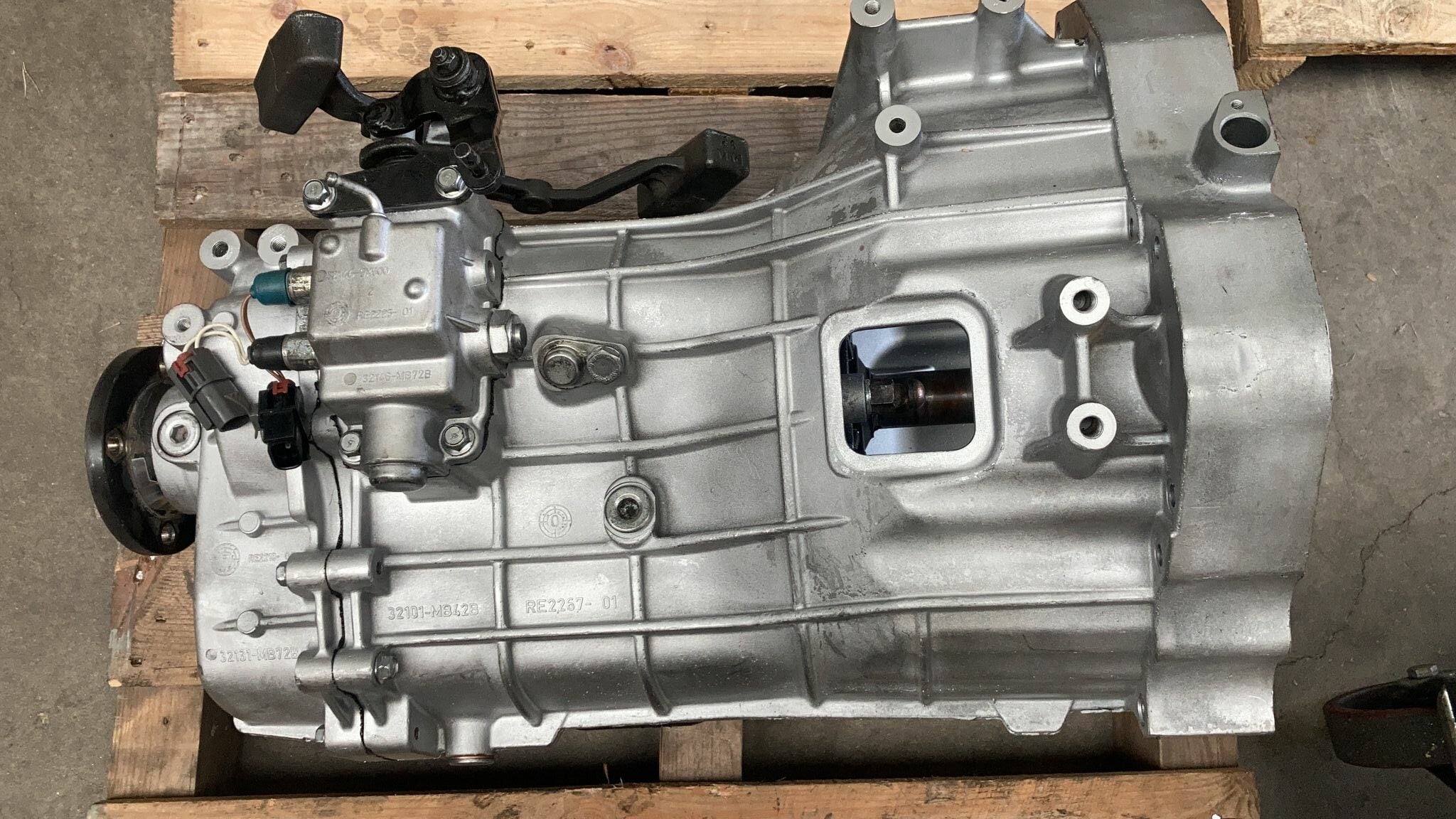 Boîte de vitesses Nissan Cabstar 2.5 dCi reconstruite – Manuelle 6 vitesses – Réf. 32010LC11A
