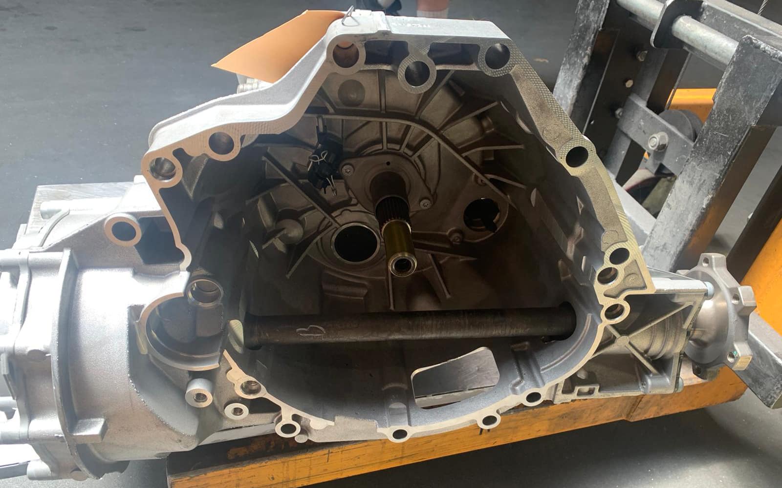 Boîte de vitesses Audi A5 2.0 TDI reconstruite – Manuelle 6 vitesses – Réf. MVT
