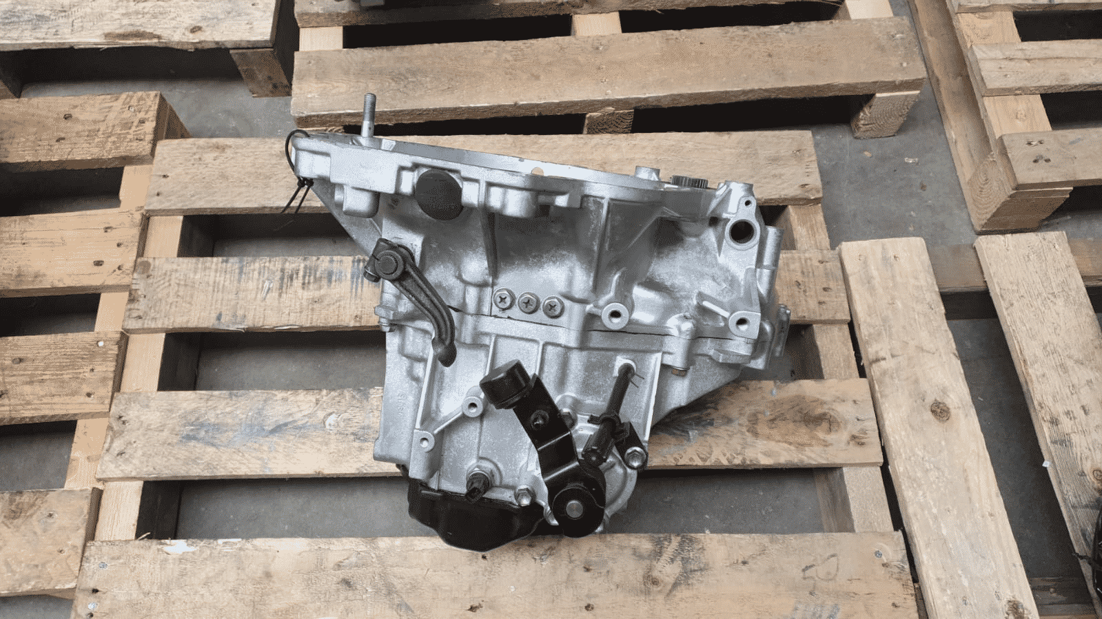 Boîte de vitesses Suzuki Swift 1.3 reconstruite – Manuelle 5 vitesses – Réf. SWIFT-EZD11-5V