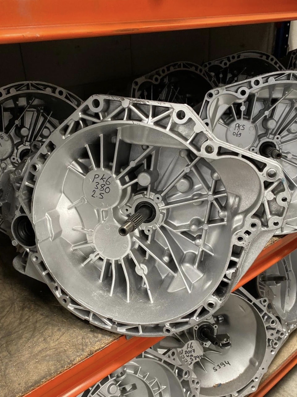 Boîte de vitesses Renault Trafic 2.5 dCi reconstruite – Manuelle 6 vitesses – Réf. PK6028